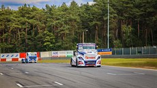 Adam Lacko během vítězného závodu mistrovství Evropy tahačů v belgickém Zolderu. Adam Lacko během vítězného závodu mistrovství Evropy tahačů v belgickém Zolderu.
