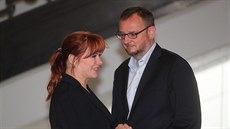 Jana a Petr Neasovi ped jednáním Vrchního soudu v Praze   (14. záí 2017)