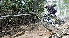 Francouzský cyklista Loic Bruni se stal mistrem světa ve sjezdu. Francouzský cyklista Loic Bruni se stal mistrem světa ve sjezdu.