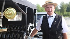 Člen plzeňského Veteran Car Clubu Jan Treml. Člen plzeňského Veteran Car Clubu Jan Treml.