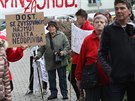 Ostravsk demonstrace finannka Pavla Krpy proti Zdeku Bakalovi mla velmi...