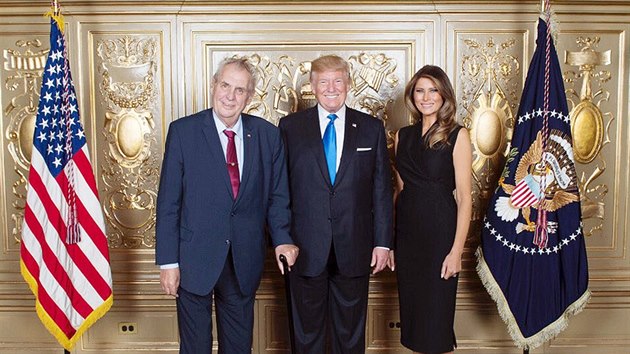 Prezident Miloš Zeman s prezidentem USA Donaldem Trumpem a jeho manželkou... Prezident Miloš Zeman s prezidentem USA Donaldem Trumpem a jeho manželkou...