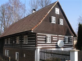 Chalupa, kam jezdil odpočívat Vladimír Menšík, stojí v Dolní Polici v okrese...