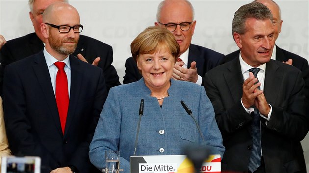 CDU a lídr strany Angela Merkelová reagují na výsledky voleb. (24. záí 2017)