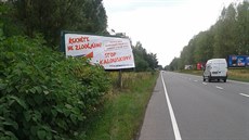 Nebezpené billboardy u silnic a dálnic mohou být píinou tkých dopravních...