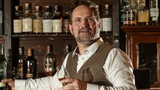 Whisky není jen pro snoby a boháče, snaží se bourat mýtus Václav Rout. Whisky není jen pro snoby a boháče, snaží se bourat mýtus Václav Rout.