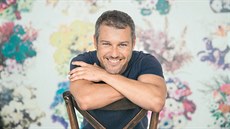 Módní návrhář Jakub Polanka patří k největším talentům české módní scény. Módní návrhář Jakub Polanka patří k největším talentům české módní scény.