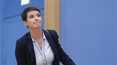 Frauke Petryová během tiskové povolební konference strany AfD. (25. 9. 2017) Frauke Petryová během tiskové povolební konference strany AfD. (25. 9. 2017)