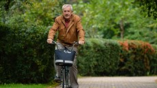 Lídr TOP v Královéhradeckém kraji Leoš Heger je známý tím, že po Hradci Králové... Lídr TOP v Královéhradeckém kraji Leoš Heger je známý tím, že po Hradci Králové...