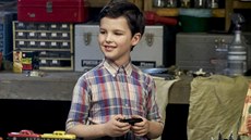 Iain Armitage v titulní roli seriálu Mladý Sheldon Iain Armitage v titulní roli seriálu Mladý Sheldon
