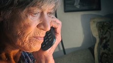 Luba Skořepová ve svém posledním snímku Sama (2017) Luba Skořepová ve svém posledním snímku Sama (2017)