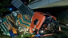 Nehoda dvou nákladních aut na Brněnsku uzavřela dálnici D52 ve směru na Brno.... Nehoda dvou nákladních aut na Brněnsku uzavřela dálnici D52 ve směru na Brno....