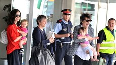 Ronnie Wood a jeho manželka Sally s dvojčaty (Barcelona, 25. září 2017) Ronnie Wood a jeho manželka Sally s dvojčaty (Barcelona, 25. září 2017)