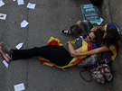 Barcelona. Protesty proti policejnímu zásahu bhem katalánského referenda o...