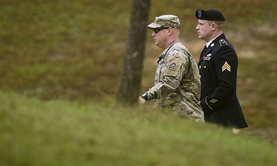 Americkému vojákovi Bowe Bergdahlovi hrozí za dezerci v Afghánistánu doivotí...