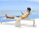 Nově verze čtečky Kindle Oasis je voděodolná. Nově verze čtečky Kindle Oasis je voděodolná.
