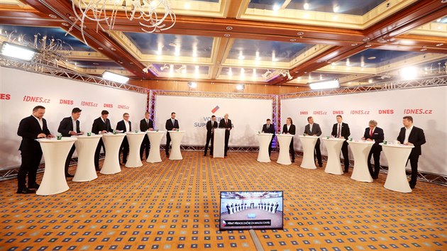 Volební superdebata iDNES.cz a MF DNES v pražském hotelu InterContinental. (10.... Volební superdebata iDNES.cz a MF DNES v pražském hotelu InterContinental. (10....