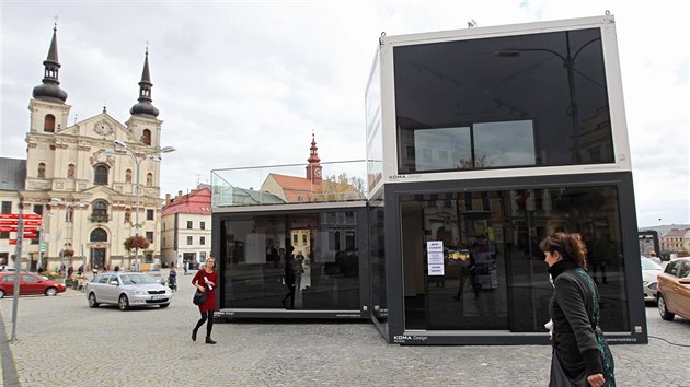 Prosklen patrov objekt m slouit jako akreditan a festivalov centrum Mezinrodnho festivalu dokumentrnch film Ji.hlava.