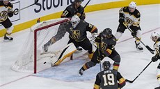 Malcolm Subban v brance Vegas se otáí za pukem, který do sít doputoval po...