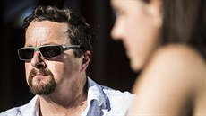 Spisovatel Michal Viewegh v pořadu Za scénou Spisovatel Michal Viewegh v pořadu Za scénou