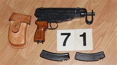 Zbran, které zadreli kriminalisté eskobudjovické expozitury Národní...