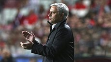 Trenér Manchesteru United José Mourinho. Trenér Manchesteru United José Mourinho.