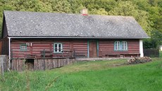 Tady žil na sklonku života Ota Pavel u převozníka Jaroslava Zýky. Dnes je... Tady žil na sklonku života Ota Pavel u převozníka Jaroslava Zýky. Dnes je...