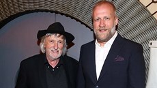 Režiséři Juraj Jakubisko a Peter Bebjak na české předpremiéře filmu Čára (18.... Režiséři Juraj Jakubisko a Peter Bebjak na české předpremiéře filmu Čára (18....