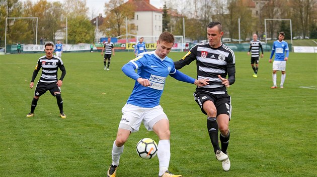 Momentka z jihočeského derby mezi Českými Budějovicemi a Táborskem. Momentka z jihočeského derby mezi Českými Budějovicemi a Táborskem.