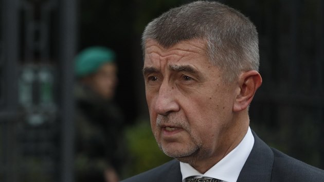 Šéf hnutí ANO Andrej Babiš komentuje výsledky povolební schůzky s prezidentem... Šéf hnutí ANO Andrej Babiš komentuje výsledky povolební schůzky s prezidentem...