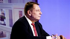 Expremiér Jiří Paroubek hostem volebního studia iDNES.cz (21. října 2017) Expremiér Jiří Paroubek hostem volebního studia iDNES.cz (21. října 2017)