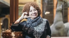 Kubánská básnířka, novinářka a spisovatelka Ileana Álvarezová Kubánská básnířka, novinářka a spisovatelka Ileana Álvarezová