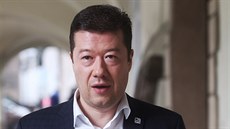 Předseda SPD Tomio Okamura před jednáním s ANO (26. října 2017) Předseda SPD Tomio Okamura před jednáním s ANO (26. října 2017)