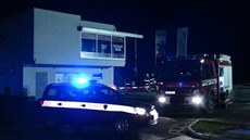 Středočeští hasiči původně vyjeli k požáru benzinky, nakonec hasili zapomenuté... Středočeští hasiči původně vyjeli k požáru benzinky, nakonec hasili zapomenuté...