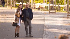 Natália Germáni a Marek Taclík pi natáení seriálu Single Man (2017)