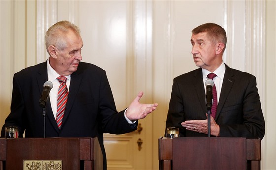 Prezident Milo Zeman a premiér Andrej Babi