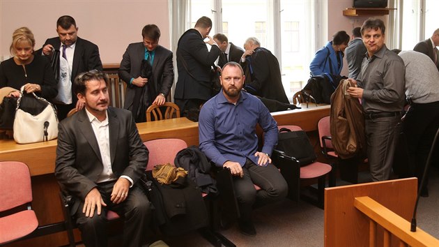 Mstsk soud v Praze se vrtil ke kauze dajn zmanipulovanch zakzek esk poty (31. jna 2017).