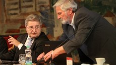 Starostou Velkého Meziříčí se stal dosavadní místostarosta Josef Komínek z... Starostou Velkého Meziříčí se stal dosavadní místostarosta Josef Komínek z...