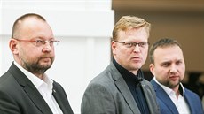 Pavel Bělobrádek, Jan Bartošek a Marian Jurečka (všichni KDU-ČSL) komentují... Pavel Bělobrádek, Jan Bartošek a Marian Jurečka (všichni KDU-ČSL) komentují...