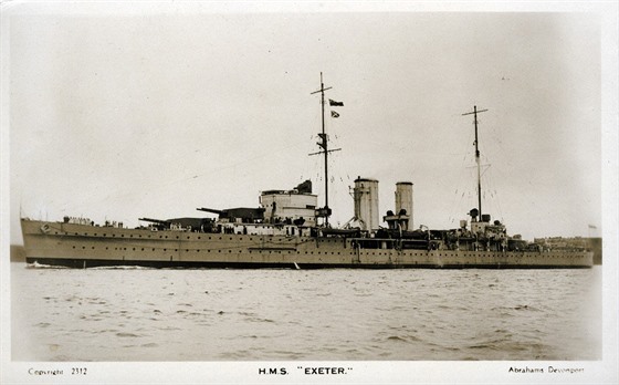 Tký kiník HMS Exeter. Plavidla japonského císaského námonictva Exeter potopily krátce po bitv v Jávském moi. Lo la ke dnu 1. bezna 1942.