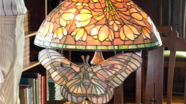 Tiffany lampy pat k pvodnmi vybaven domu.
