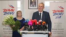 Prezident Milo Zeman a jeho manelka Ivana vystoupili na tiskové konferenci k...