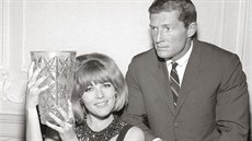 Olga Schoberová a Brad Harris na filmovém festivalu v Karlových Varech v... Olga Schoberová a Brad Harris na filmovém festivalu v Karlových Varech v...