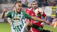 Martin Hašek, záložník Bohemians, v utkání fotbalové ligy proti Sigmě Olomouc. Martin Hašek, záložník Bohemians, v utkání fotbalové ligy proti Sigmě Olomouc.