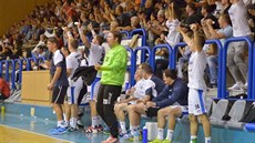 Jásot na střídačce házenkářů Jičína. Jásot na střídačce házenkářů Jičína.