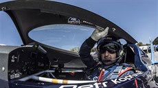 Akrobatický pilot Petr Kopfstein v akci Akrobatický pilot Petr Kopfstein v akci