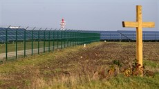 Fotovoltaická elektrárna u brnnského letit se rozkládá na 40 hektarech a má...