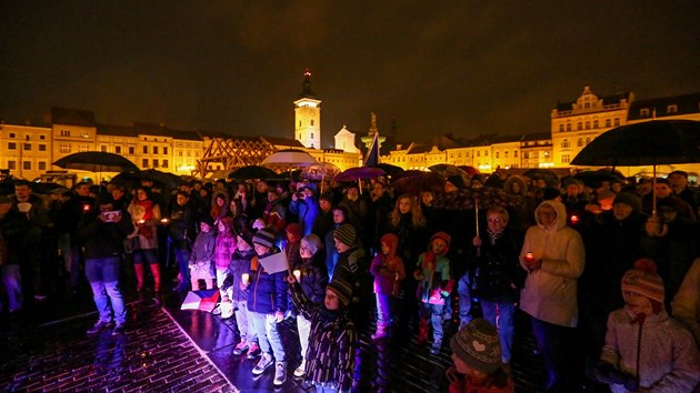 Oslavy 17. listopadu v Českých Budějovicích (17. listopad 2017). Oslavy 17. listopadu v Českých Budějovicích (17. listopad 2017).