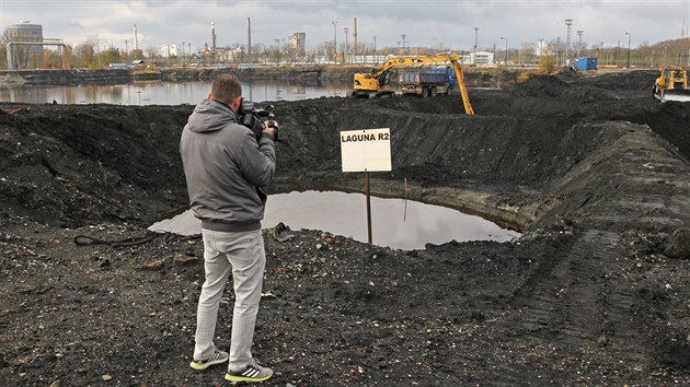 Ropn laguny zstvaj velkou ekologickou zt Ostravy. (14. listopadu 2017)