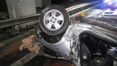 Vážná dopravní nehoda na dálnici D6 u Sokolova. Vážná dopravní nehoda na dálnici D6 u Sokolova.
